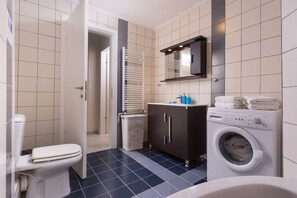 Duplex, 4 Bedrooms, Jetted Tub, Sea View | Bathroom