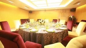 Unclassified image, 2 of 10, button - Qingdao Haitian Tunnel Hotel (Qingdao)