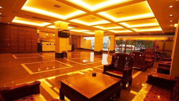 Unclassified image, 1 of 26, button - Dafu Kongjian Hotel (Guilin)