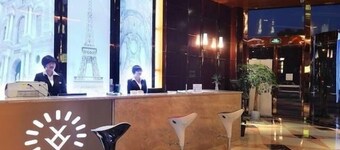 Xinyi Holiday Hotel
