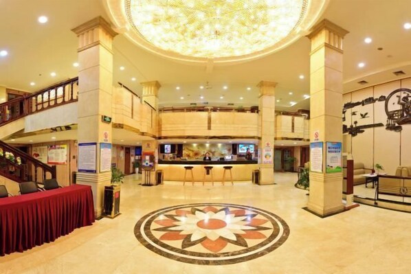 Interior - Lotus Hotel (Kunming)