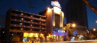 Lotus Hotel