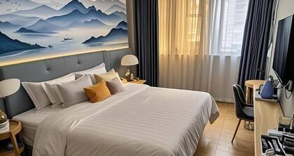 Tai Hua Fashion Hotel(Shenzhen Huaqiang North Yannan subway station store)