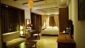 Unclassified image, 4 of 57, button - Spring Four Seasons Hotel (Qionghai)