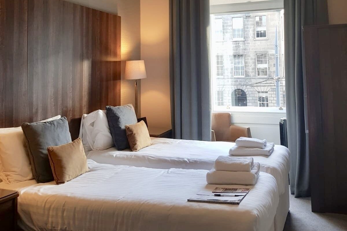 Iron/ironing board, WiFi (free), bed sheets