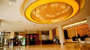 Lobby - Lakeside Camphor Tree Hotel (Changzhou)