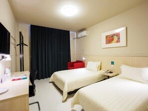 Twin Room (A) - Jinjiang Inn Yanji Guanghua Road (Yanbian)