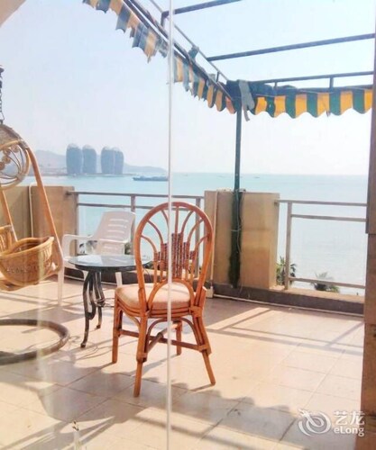Crystal Blue Bay Vacation Hotel