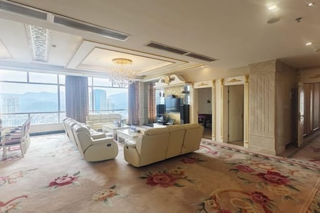 Room. Longzhu Hotel