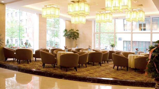 Unclassified image, 1 of 19, button - White Clouds Hotel - Dalian (Dalian)