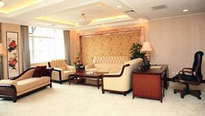Unclassified image, 3 of 19, button - White Clouds Hotel - Dalian (Dalian)