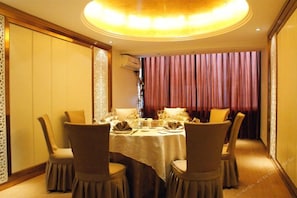 Dining - Ningbo University Hotel (Ningbo)