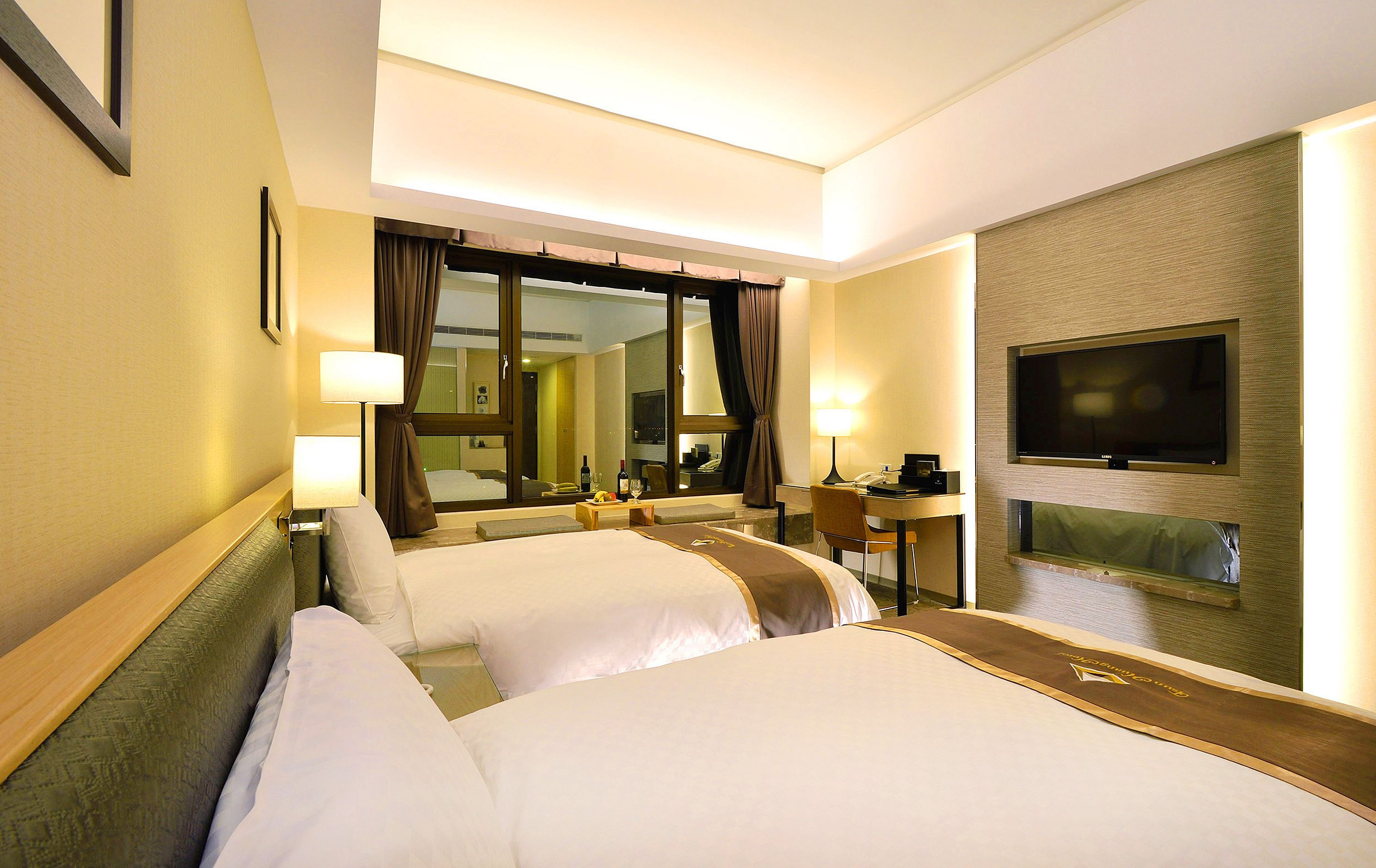 cozy twin room | 1 bedroom, premium bedding, down duvets, minibar