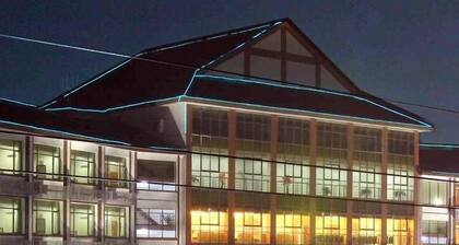 Sanhu Lake Holiday Hotel Xianning