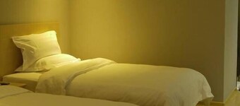 速 8 酒店（北京潘家园华威南路店）