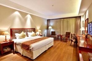 Room - Qingdao Jinhong Sea View Holiday Hotel (Qingdao)