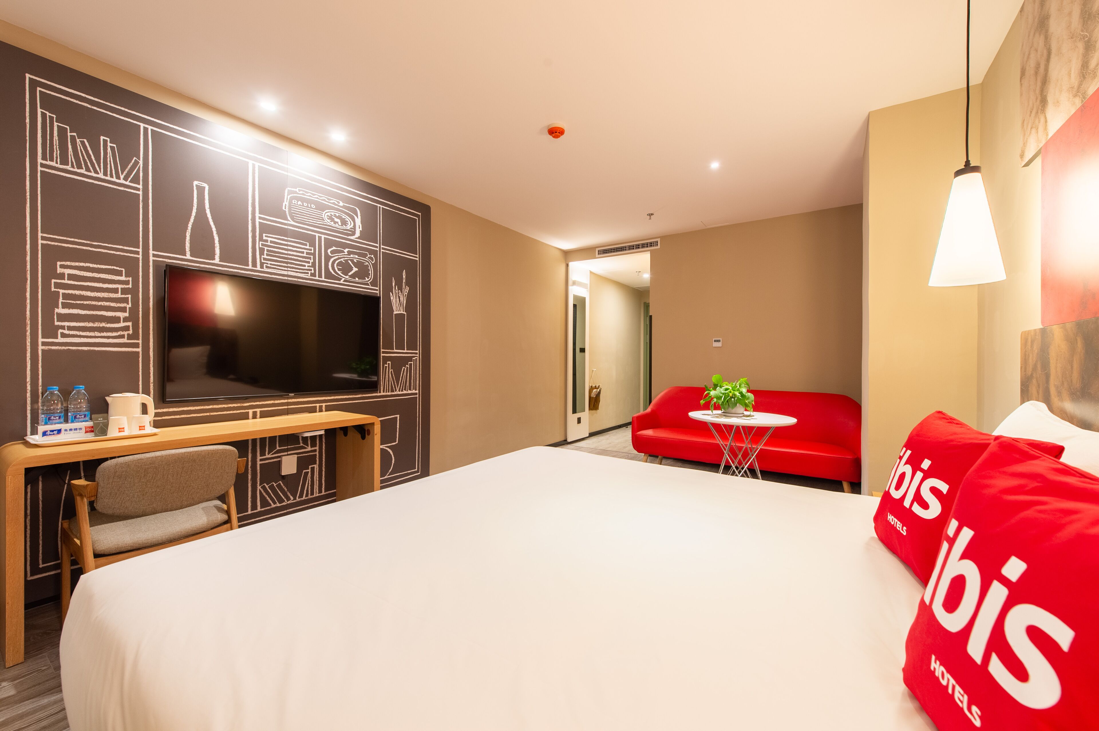 superior double room, 1 double bed | desk, laptop workspace, soundproofing, iron/ironing board