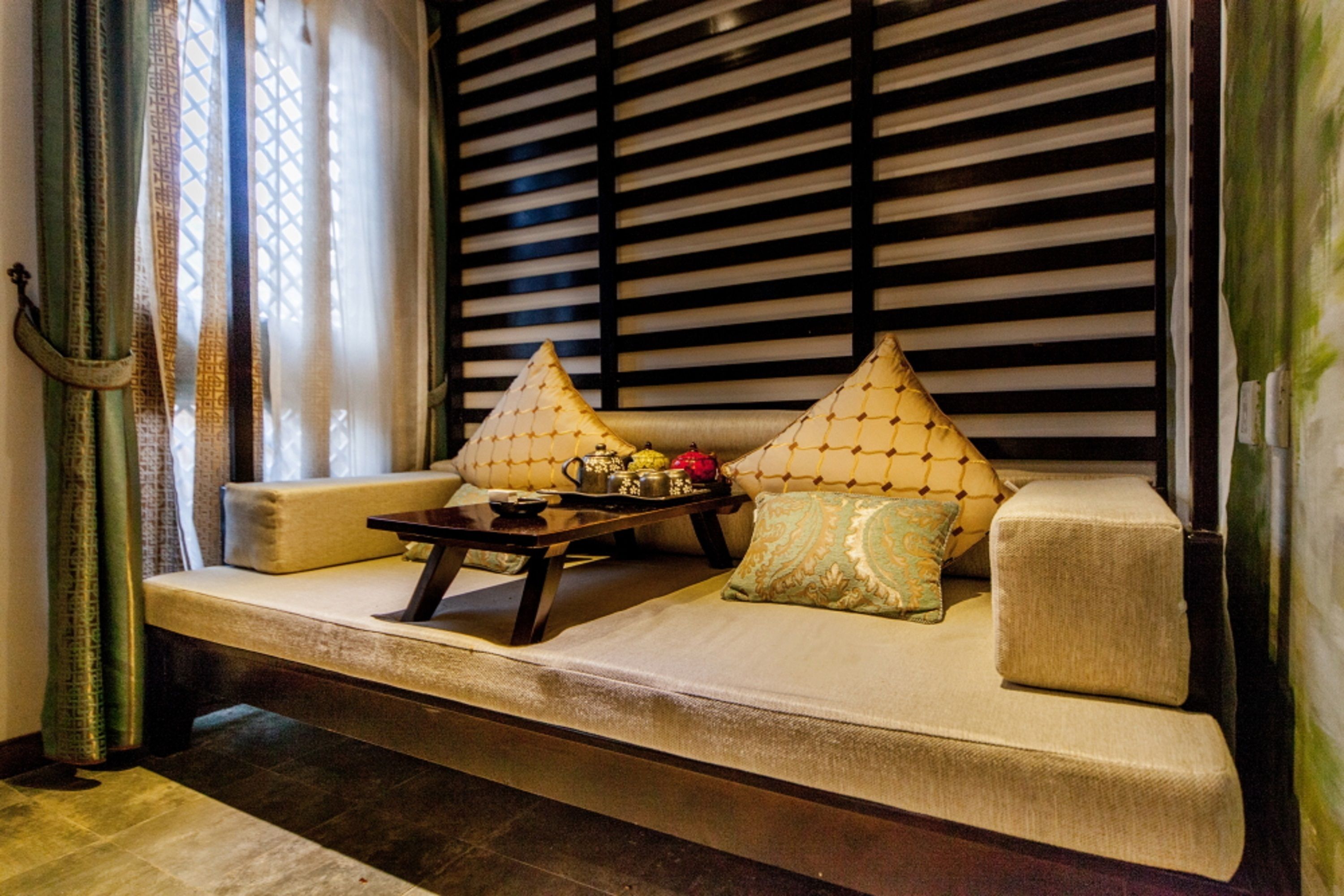 suite | premium bedding, desk, blackout curtains, soundproofing