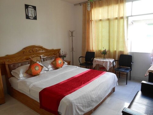 Chengdu Cosiness Home Hotel