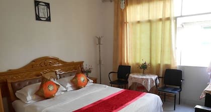 Chengdu Cosiness Home Hotel