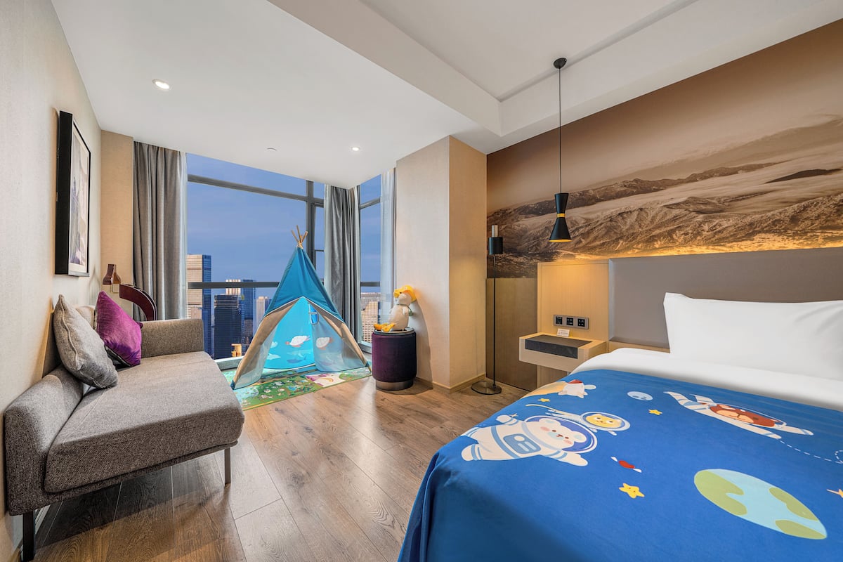 Privilege, Room, 1 King Bed