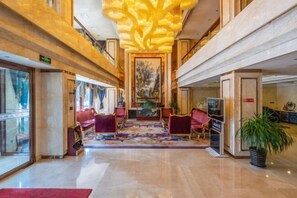 Interior - Run Zeng Hotel (Dandong)
