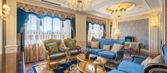 Run Zeng Hotel
