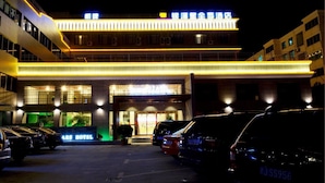 Exterior - Stars Hotel (Taizhou)