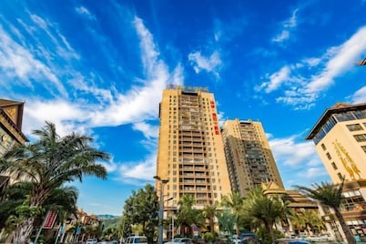 Jinghong Eastern Hotel