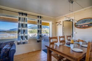 Cabane Confort, plusieurs lits, vue jardin | 1 chambre, Wi-Fi gratuit, draps fournis