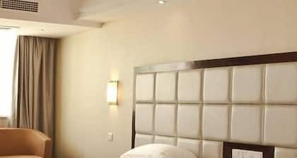 Super 8 Hotel