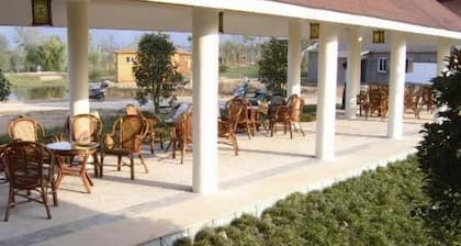 Haihuangxing Fengqing Muwu Villa Hotel