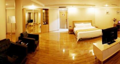 Zhanjiang Jinrun Holiday Inn