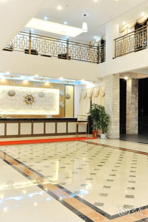 Lobby - Yading Shanhui Holiday Hotel - Huizhou (Huizhou)