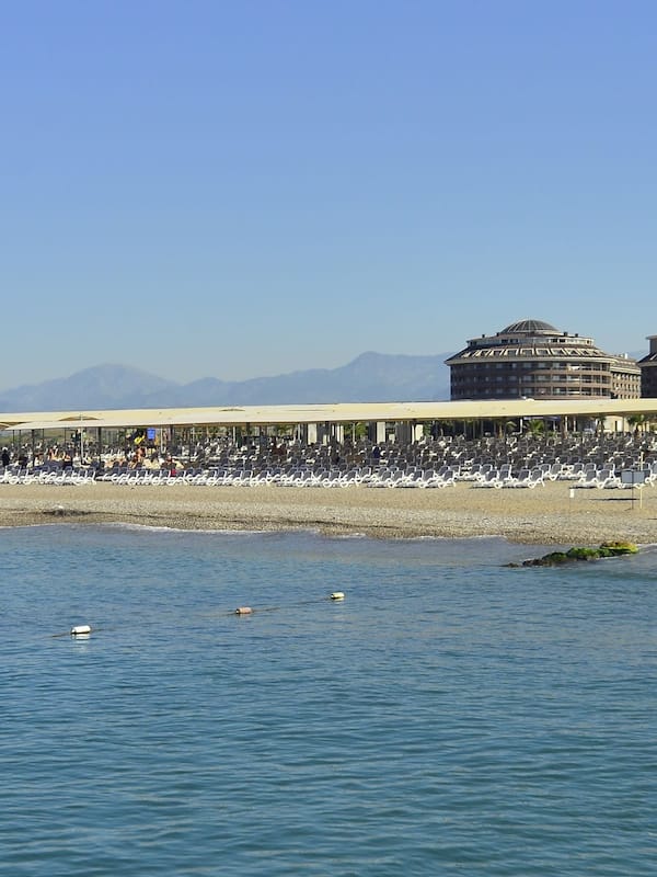Playa privada en los alrededores, sillas reclinables de playa