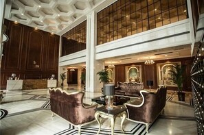 로비 좌석 공간