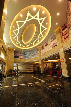 Lobby. Jinshuiwan International Hotel