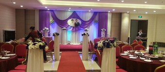 Xi'an International Island Port Holiday Hotel