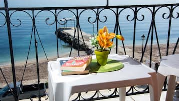 Chambre Double, vue mer | Balcon