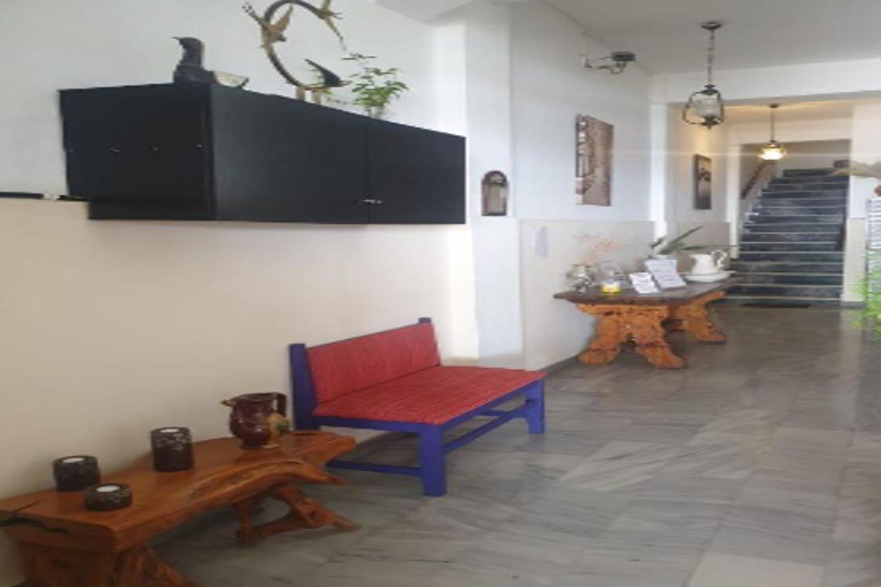 المنشأة من الداخل