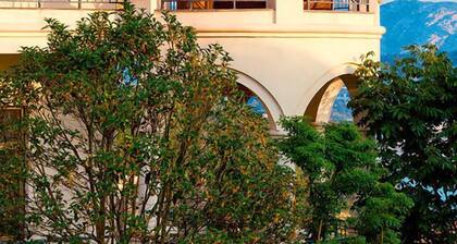 Zhoushan Putuo International Yacht Club Resort