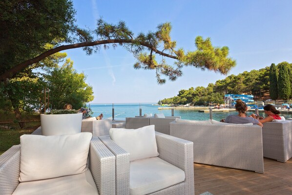 Baari (majoituspaikassa)