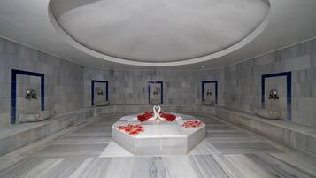 Sauna, bain à remous, hammam, hammam, massages thaïs, massages sportifs