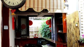 Ảnh chưa phân loại, 3 trong số 12 ảnh, nút