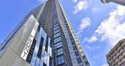 Velvet Stays – CN Tower and Convention Center