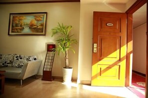 Room - Qinghai Hotel (Shenzhen)