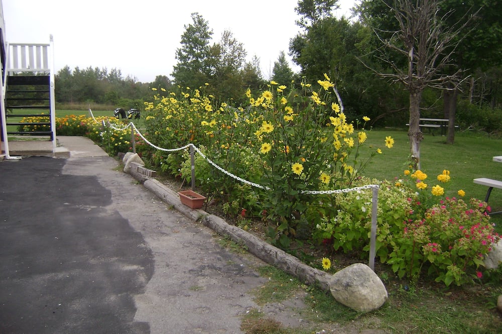 Orangeville Motel