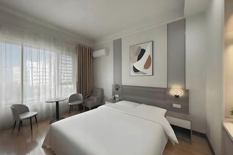 Room. Hotspring Quanshangquan Hotel