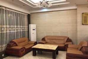 Unclassified image, 4 of 13, button - Hotspring Quanshangquan Hotel (Xianning)