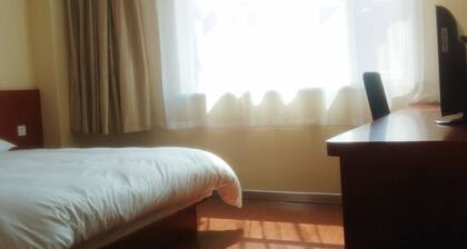 Hanting Express Nantong Qingnian East Road